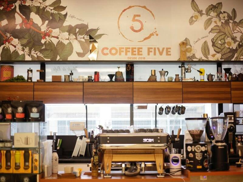 COFFEE FIVE